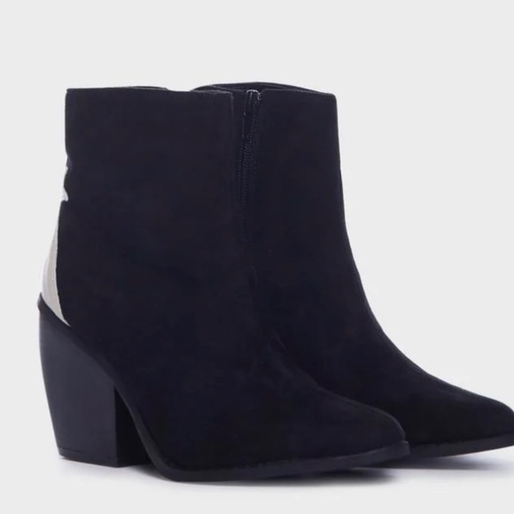 Dolls Kill Velvet Star Sighting Boots Sz. 7.5 NWT *RARE/SOLD OUT* - Picture 7 of 9